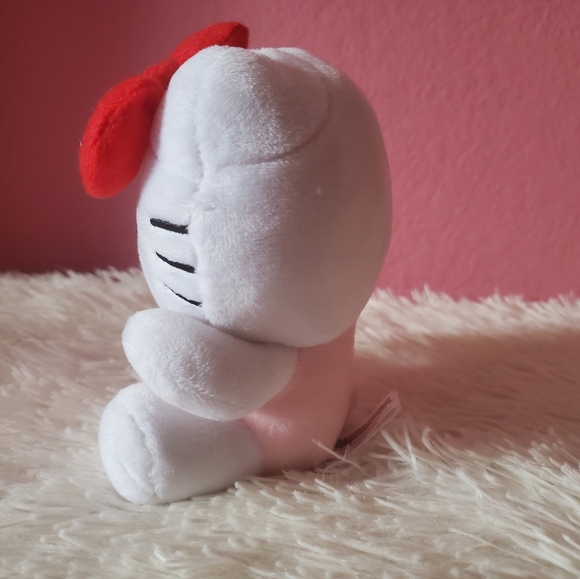 Hello Kitty Pennington Plush - Picture 4 of 4